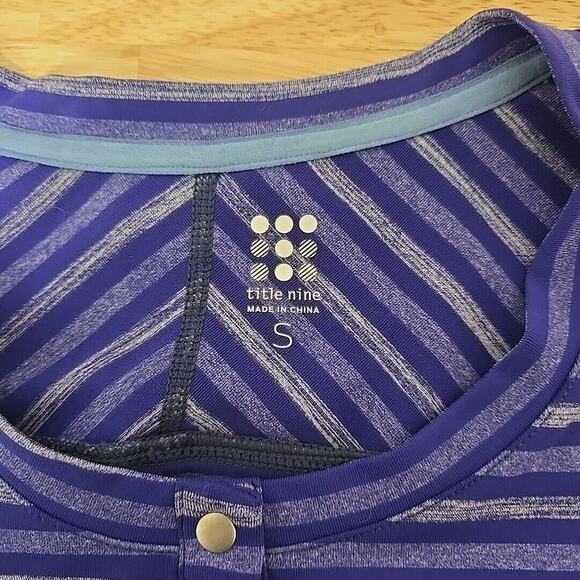 Title Nine Purple Striped Selkie Athletic Tunic Dress Size Small Snap Henley - Picture 9 of 12